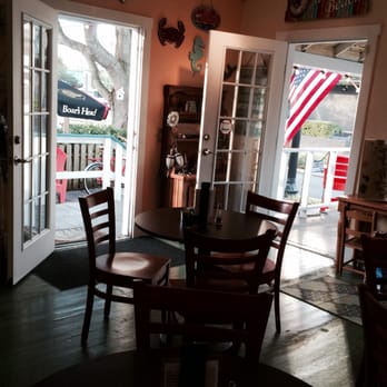 Sandpiper  - Cafes Near Me - Dunedin, Florida