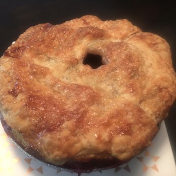 Winston Pies - Peach Blackberry Raspberry Mini Pie - Desserts Near Me - Los Angeles, California Winston Pies - Peach Blackberry Raspberry Mini Pie - Desserts Near Me - Los Angeles, California