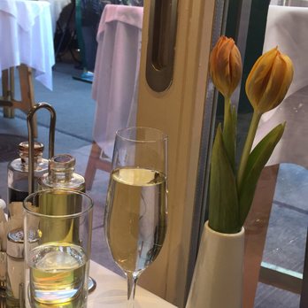 La Maree - Sushi Bars Near Me - Vienna, 9 La Maree - Sushi Bars Near Me - Vienna, 9