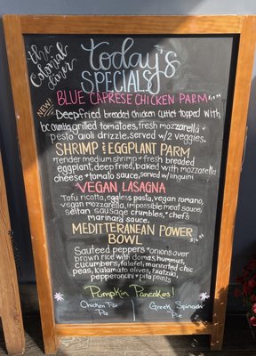 Colonial Diner by null