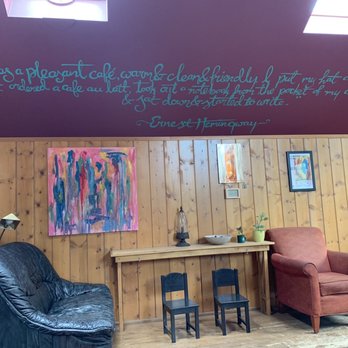 Inkwell & Brew - Upstairs seating area - Coffee & Tea Near Me - Estes Park, Colorado Inkwell & Brew - Upstairs seating area - Coffee & Tea Near Me - Estes Park, Colorado