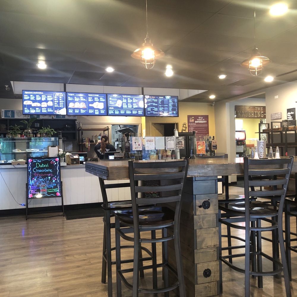 Not much of a wait to order from the counter Not much of a wait to order from the counter