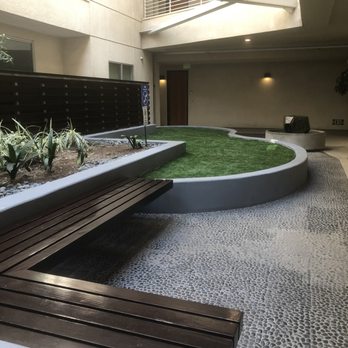 Packard Lofts - 2nd floor fountain and garden. Benches they regularly maintain. A peaceful setting and surprisingly quiet. - Apartments Near Me - Los Angeles, California Packard Lofts - 2nd floor fountain and garden. Benches they regularly maintain. A peaceful setting and surprisingly quiet. - Apartments Near Me - Los Angeles, California