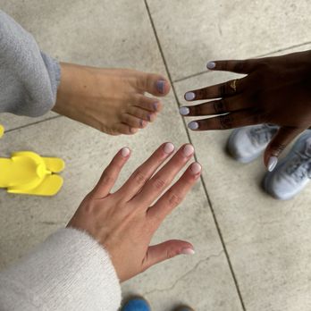 Highland Nails & Spa - Nail Salons Near Me - Austin, Texas