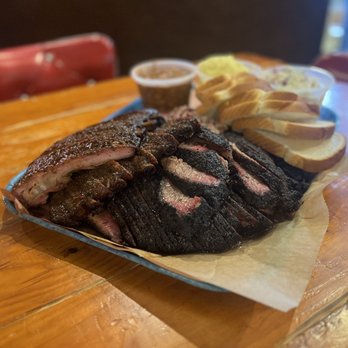 Franklin Barbecue - Barbeque Near Me - Austin, Texas