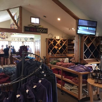 Thirsty Owl Wine Company - gift shop and tasting area - Wineries Near Me - Ovid, New York
