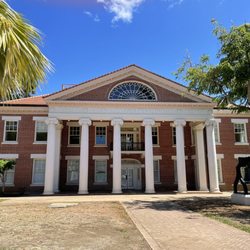 Mission Memorial Building