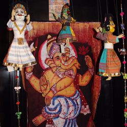Bodhi Leaf - Ganesh batik and puppets. Hand made in Nepal.