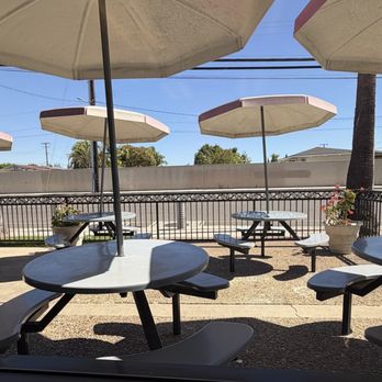 Angelo's Burgers - Outdoor seating - Burgers Near Me - Anaheim, California Angelo's Burgers - Outdoor seating - Burgers Near Me - Anaheim, California