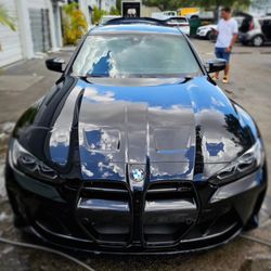 Mint Auto Detailz - Get that show-stopping mirror finish! Mint Auto Detailz delivers deep gloss & reflection with expert polishing & paint care.