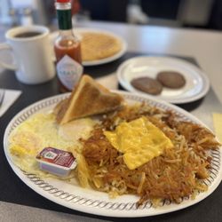 Waffle House - E Broad St - First day of winter break! Family breakfast