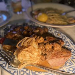 Maggiano's - Must try steak
