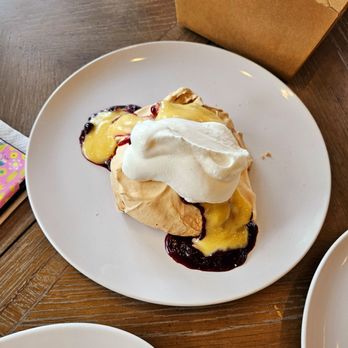Bobby Mac’s BBQ - Pavlova! The best dessert I may have ever eaten! - Southern Near Me - Crockett, California