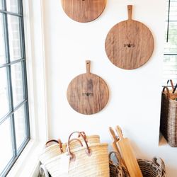 Boards & Beez - Tabletop decor and epicurean gifts.