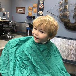 Barber's Chair - Someone likes their doo!