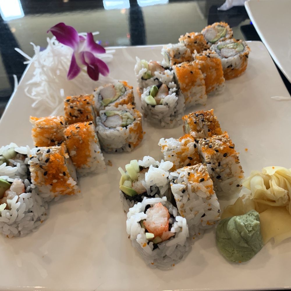 Sam's Sushi - 3 roll lunch- your choice of 3 makimono rolls, (except spider rolls)   Pictured: 3 California rolls - Sushi Bars Near Me - Pinellas Park, Florida