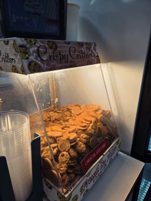 Whip'n Dip Ice Cream Shop by null