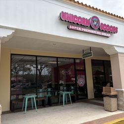 Unicorn Scoops - Closed at 2PM on a Thursday
