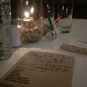 Frontier Public House - Ambiance - New American Near Me - Vancouver, Washington Frontier Public House - Ambiance - New American Near Me - Vancouver, Washington