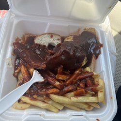 Charlie Staples Pitt Boss BBQ - Haddock fish and fries