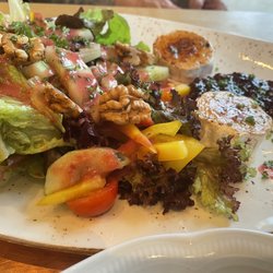 Schweiger Brauhaus - Salat mit Ziegenkäse