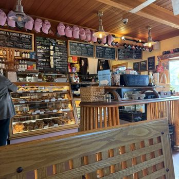 Pie In The Sky - Bakeries Near Me - Woods Hole, Massachusetts Pie In The Sky - Bakeries Near Me - Woods Hole, Massachusetts