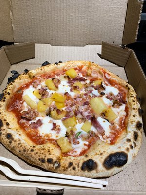 800 Degrees Woodfired Pizza Kitchen by null