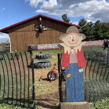 Yeck's Pumpkins and Hayrides - Pumpkin Patches Near Me - Freedom, Pennsylvania Yeck's Pumpkins and Hayrides - Pumpkin Patches Near Me - Freedom, Pennsylvania