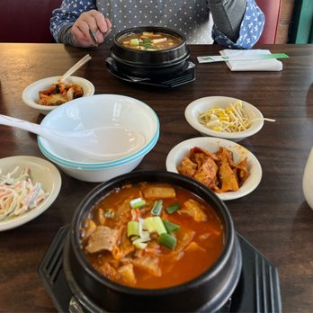 Yung's Cafe - Kimchi stew and Miso-stew - Korean Near Me - Fairborn, Ohio