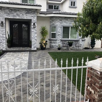 Lightning Construction Co - Front of House - General Contractors Near Me