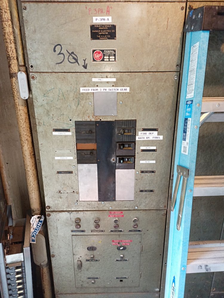 Slide of LEE LIGHTING AND ELECTRIC