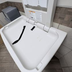 Stewart's Shops - Baby changing table. Zoom in to see stains
