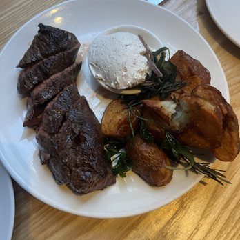 L'Artusi - Italian Near Me - New York, New York L'Artusi - Italian Near Me - New York, New York