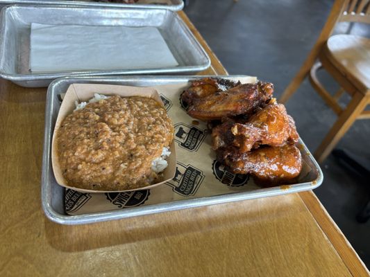 Swig & Swine by null