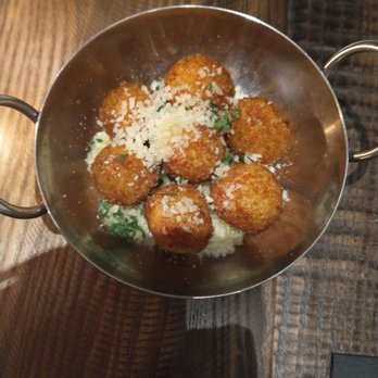 Warehouse 72 - Arrincini - New American Near Me - Houston, Texas Warehouse 72 - Arrincini - New American Near Me - Houston, Texas