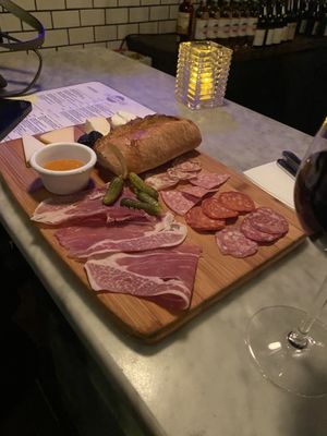 Vanguard Wine Bar (Upper West Side) by null