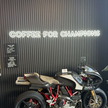 Midnight Animal Coffee - Coffee & Tea Near Me - San Diego, California Midnight Animal Coffee - Coffee & Tea Near Me - San Diego, California