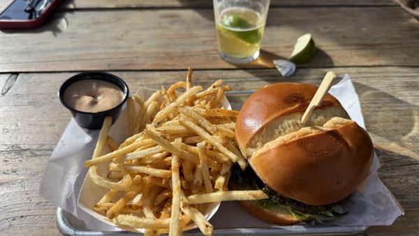 Royce Burger Bar by null