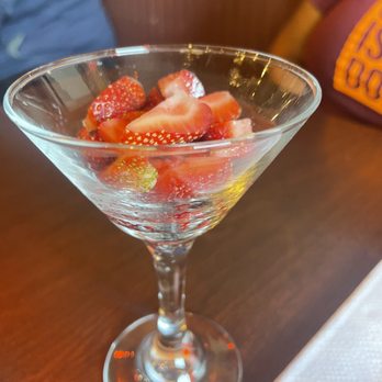 Ore A Love Story Restaurant - Side of strawberries - Breakfast & Brunch Near Me - Stoughton, Massachusetts Ore A Love Story Restaurant - Side of strawberries - Breakfast & Brunch Near Me - Stoughton, Massachusetts
