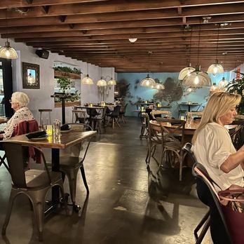 Barcelona Bistro Bar - Dining area - Spanish Near Me - Louisville, Kentucky Barcelona Bistro Bar - Dining area - Spanish Near Me - Louisville, Kentucky