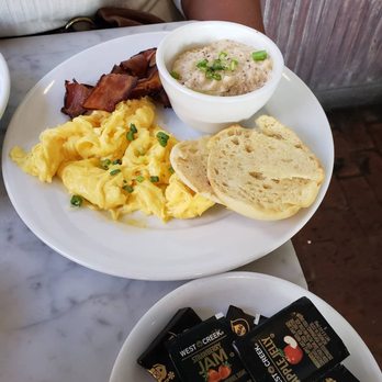 Stanley - Regular breakfast - Breakfast & Brunch Near Me - New Orleans, Louisiana Stanley - Regular breakfast - Breakfast & Brunch Near Me - New Orleans, Louisiana