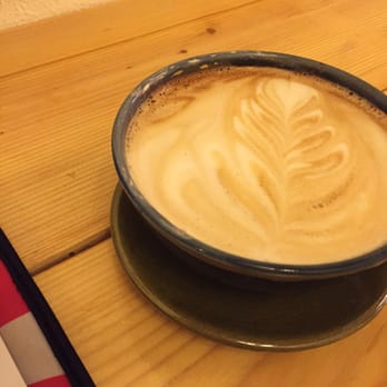 Twenty Below Coffee - Carmel Latte - Coffee & Tea Near Me - Fargo, North Dakota