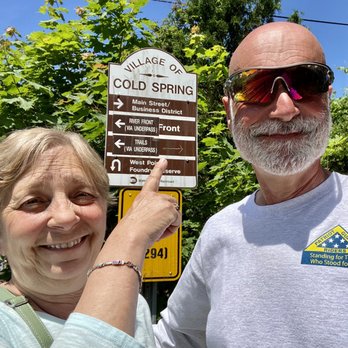 Doug's pretty good pub - Bars Near Me - Cold Spring, New York