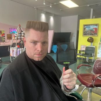 Atomic Style Lounge - Hair Salons Near Me - Las Vegas, Nevada Atomic Style Lounge - Hair Salons Near Me - Las Vegas, Nevada