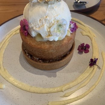 Yardbird Table & Bar - Pecan Pie Butter Cake - Southern Near Me - Miami Beach, Florida