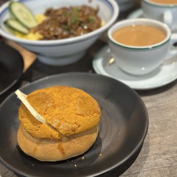 Cha Kee Restaurant - Hong Kong Style Cafe Near Me - Richmond Hill, Ontario