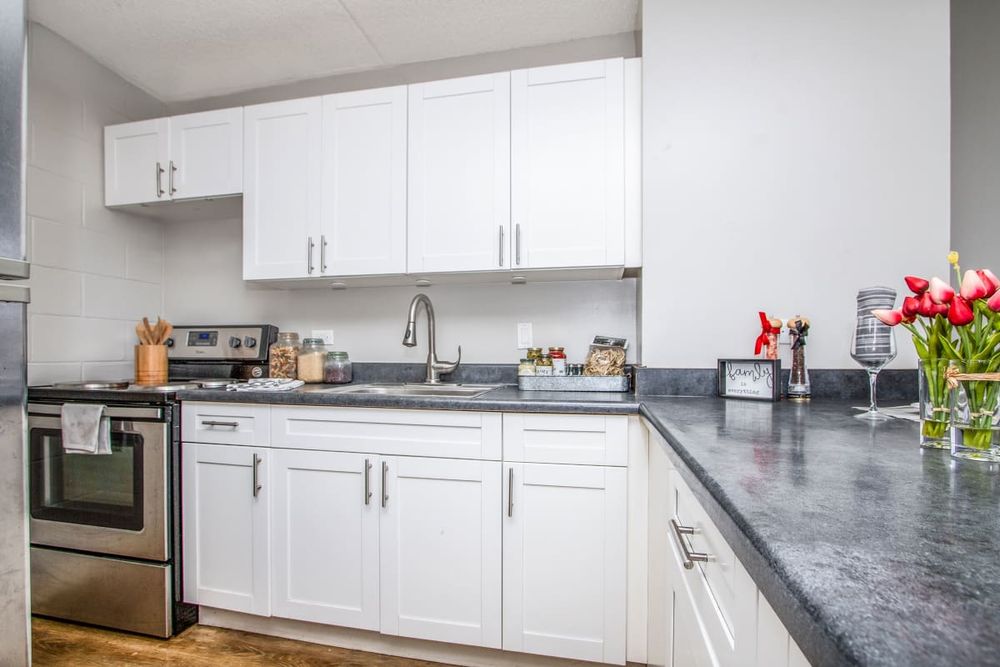 WAIKELE TOWERS Updated April 2024 12 Photos 94344 Pupumomi St