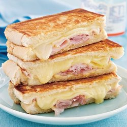 Boba Cafe - Hum&chess sandwich
