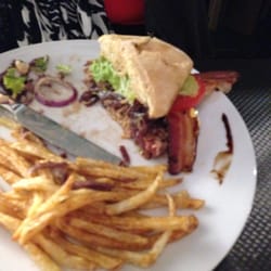 La Table 38 - St ill ion burger and frites