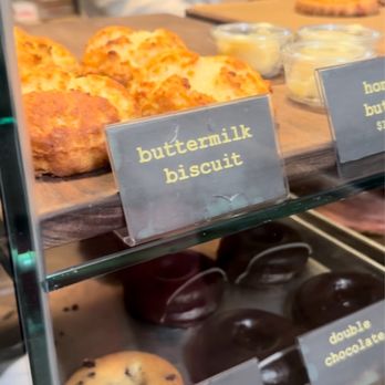 Fōnuts - Biscuits and butter - Donuts Near Me - Studio City, California Fōnuts - Biscuits and butter - Donuts Near Me - Studio City, California
